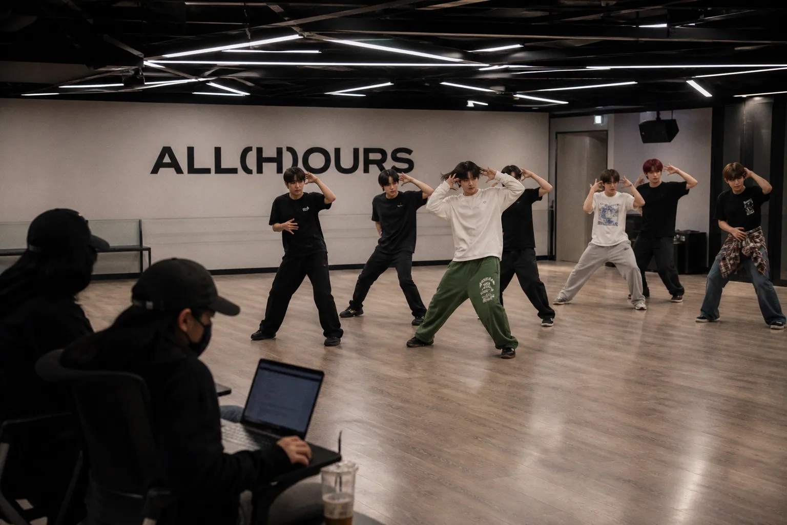 ALL(H)OURS возвращаются в сентябре: стратегия предрелиза HOP