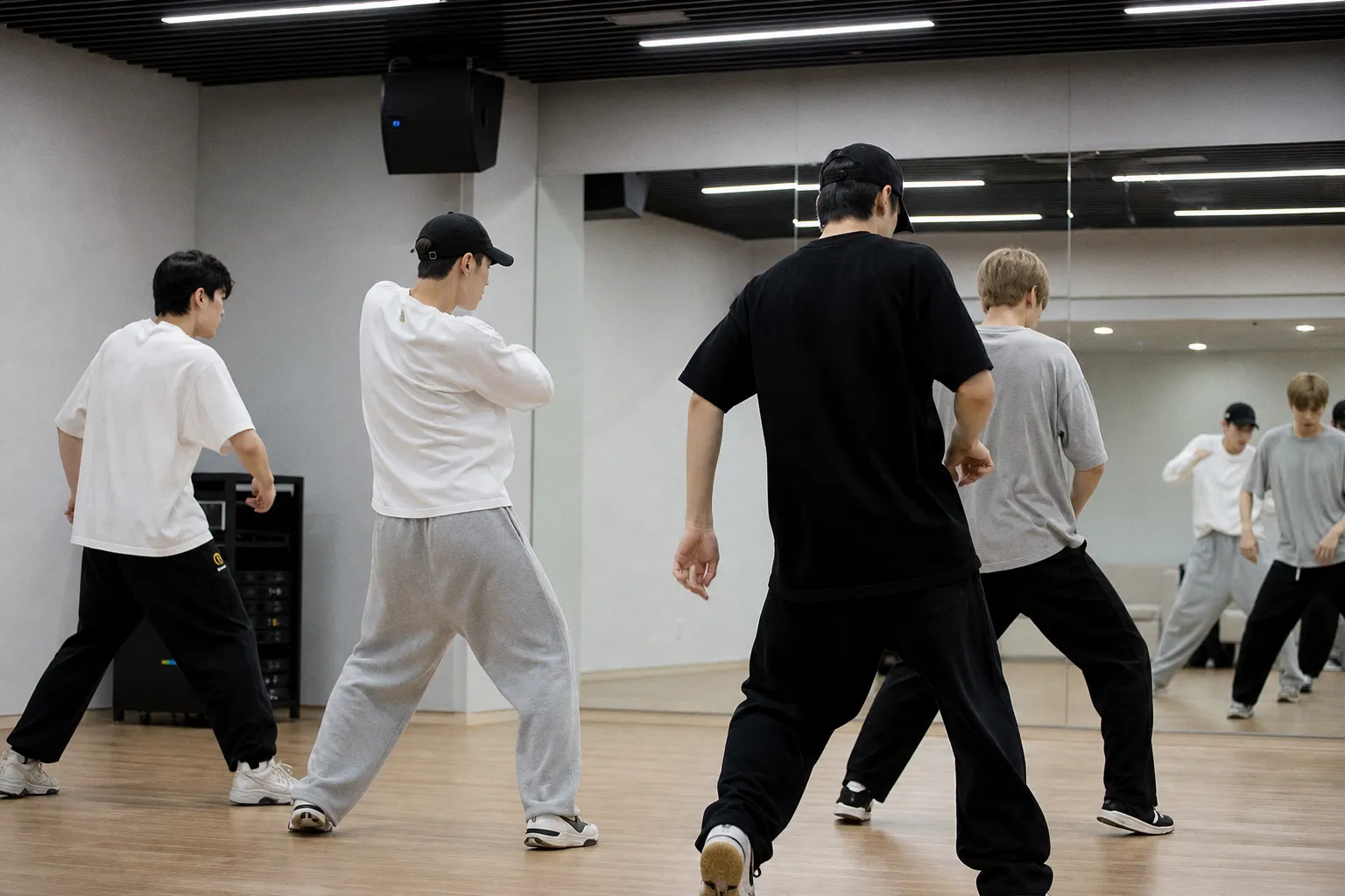 Артисты JYP Entertainment получили право голоса на Грэмми